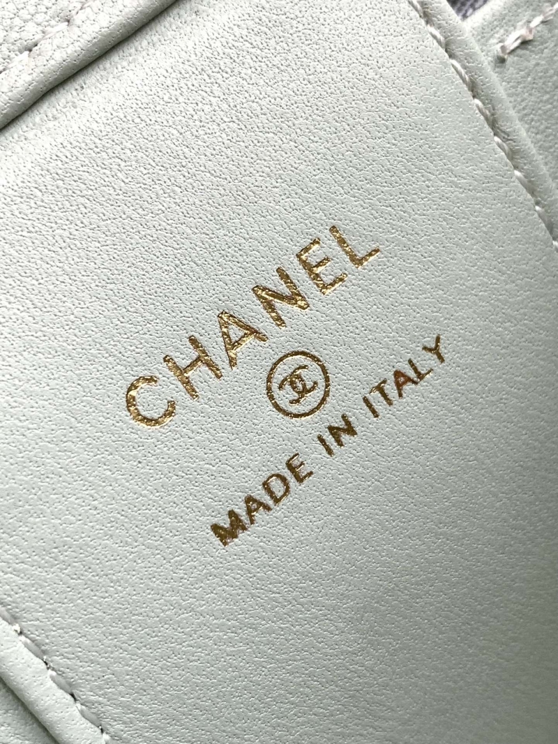 Ch**el cosmetic bags